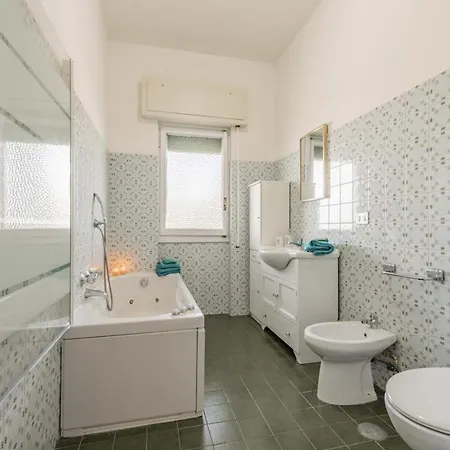 Apartment Rosa House